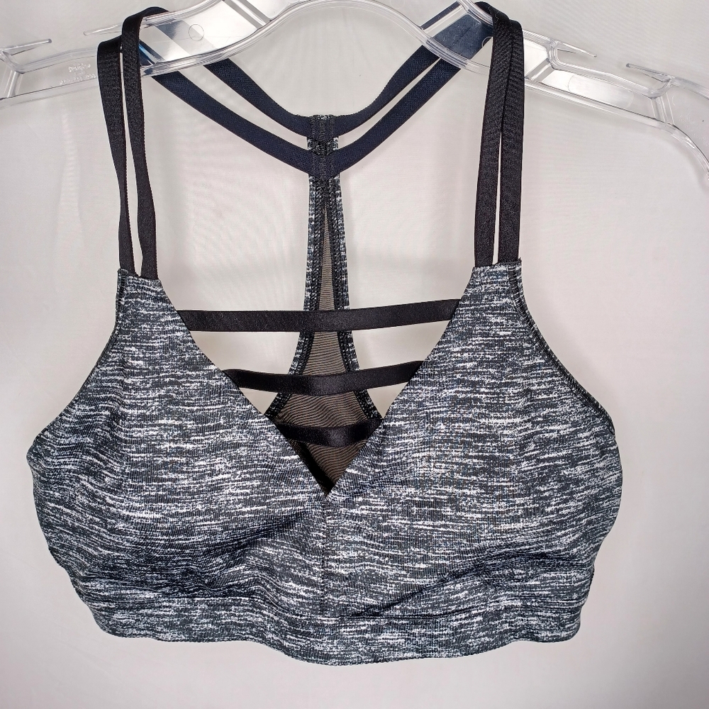 Victoria Sport VS Strappy Sports Bra